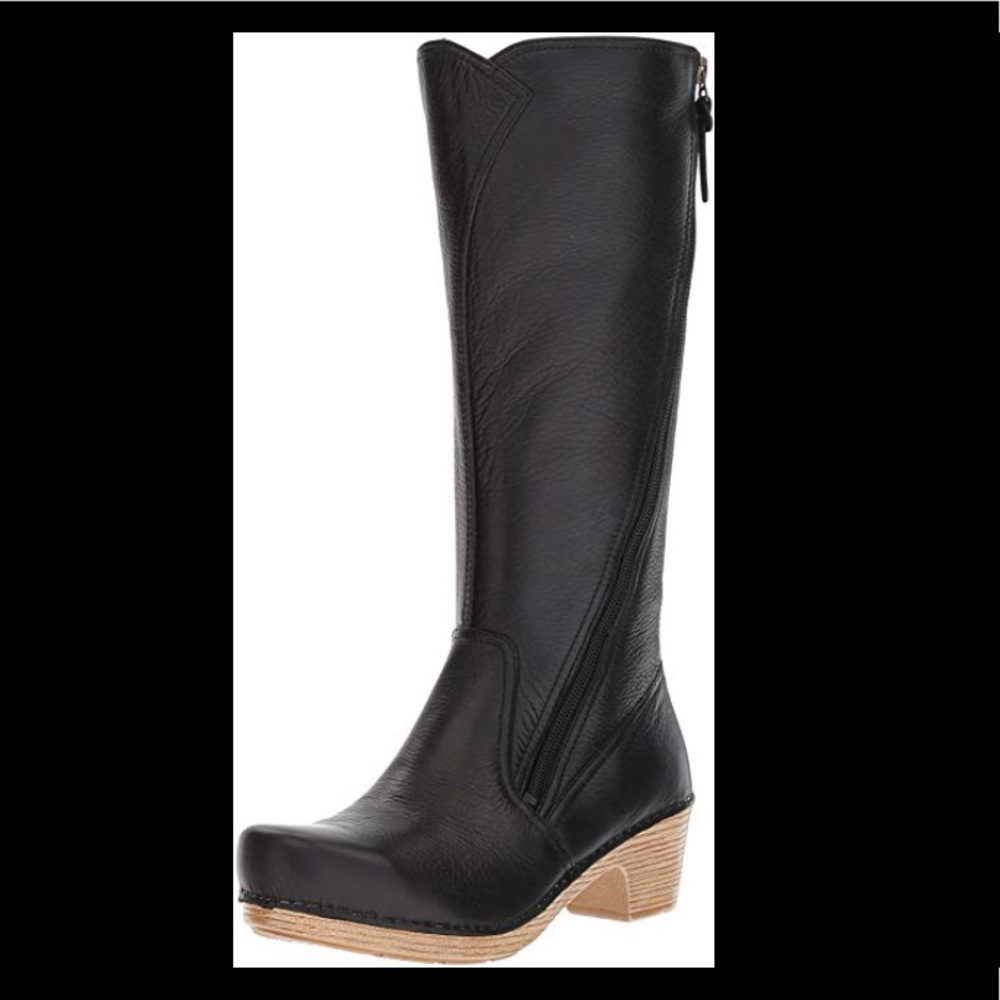 NIB Dansko Martha Boots